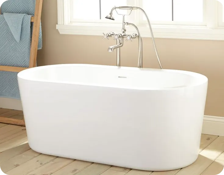 tinggi bathtub dari lantai juga jadi pertimbangan dari penggunaan bathtub